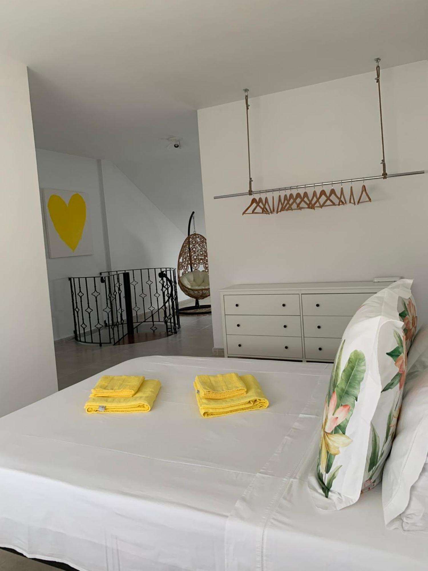 Apartamento Duplex Mediterranean View กันดิอา ภายนอก รูปภาพ